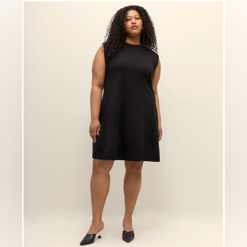 ADDITIONELLE* sleeveless Round Neck Little Black Dress Back Zip Lined Size 22